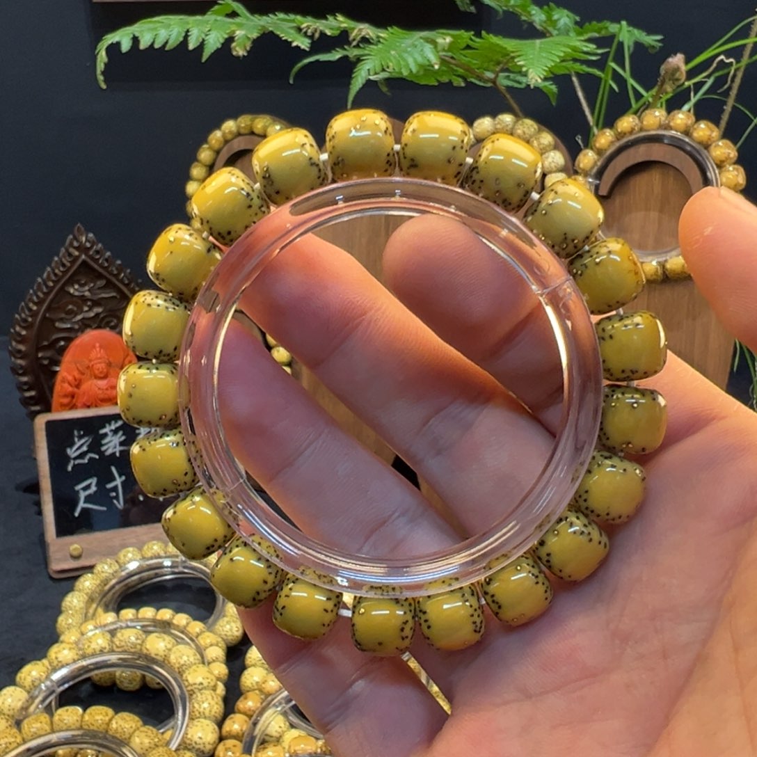 星月菩提手串宇****土贯穿