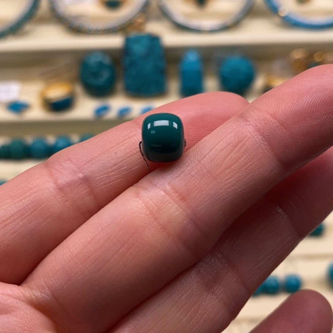 绿松石未镶嵌珠宝奇石直径8.3×7.1老型