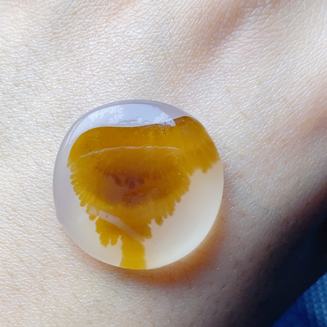 玛瑙/玉髓未镶嵌珠宝奇石