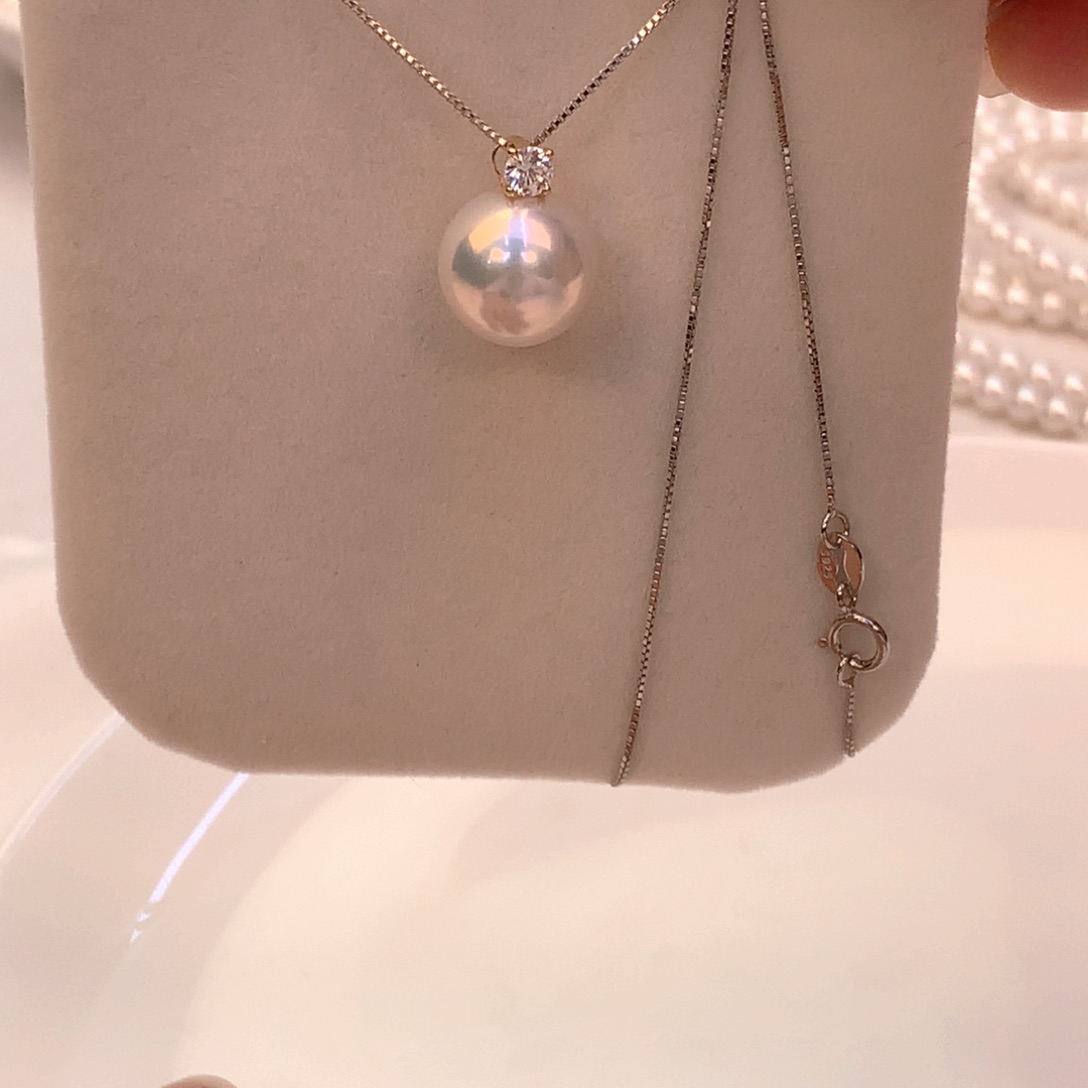 淡水珍珠吊坠(赠链)18K金镶嵌