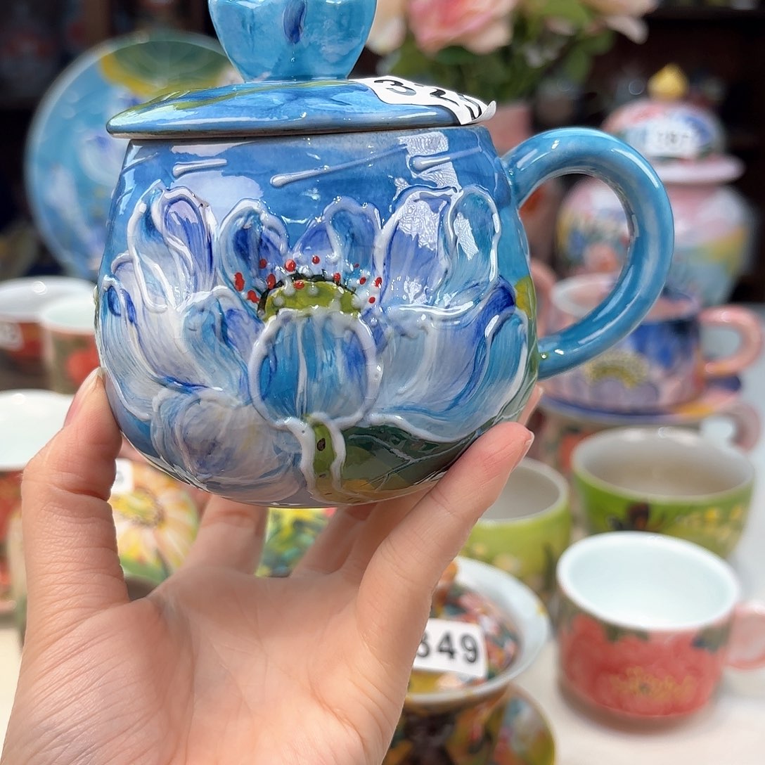 瓷片兔兔的小可爱太好看