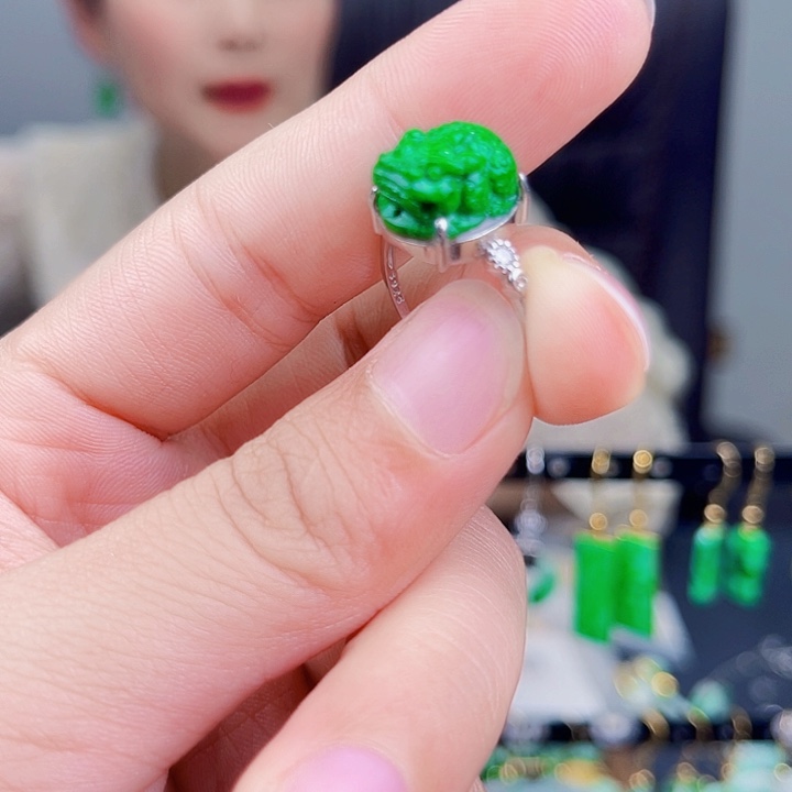 翡翠银S925镶嵌耳饰饰品