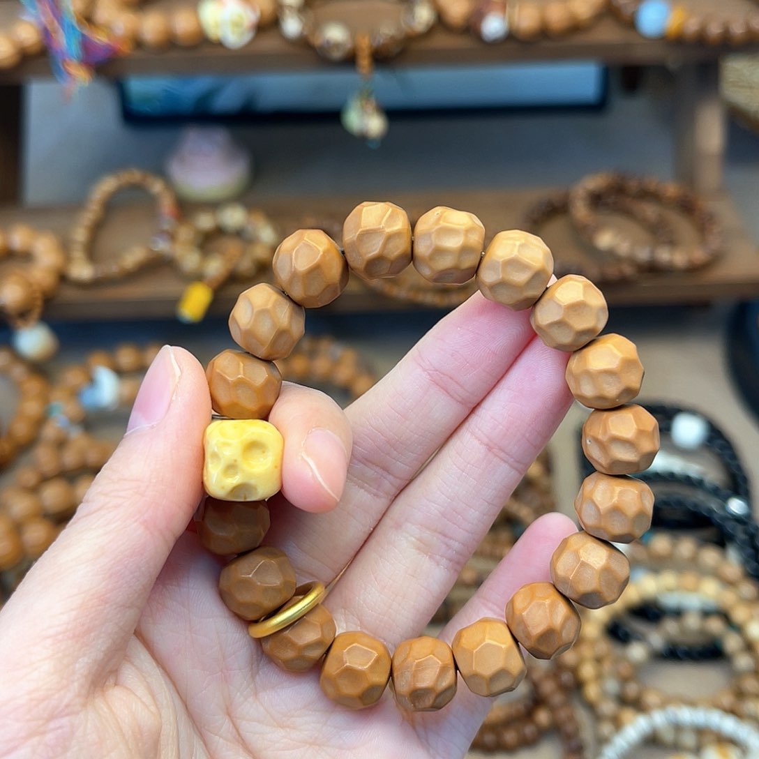 猴头核桃手串H**O搭配奶酪