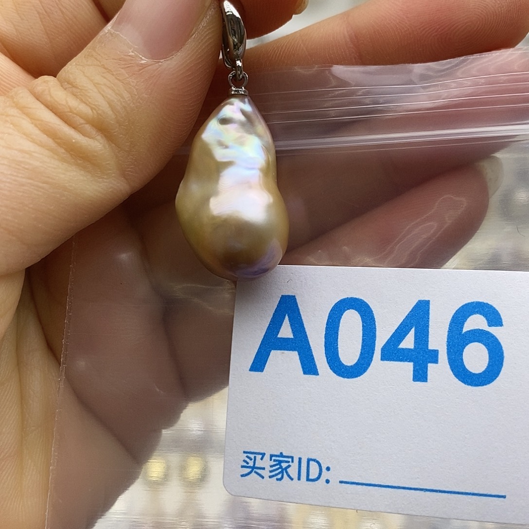 颈饰未镶嵌淡水珍珠