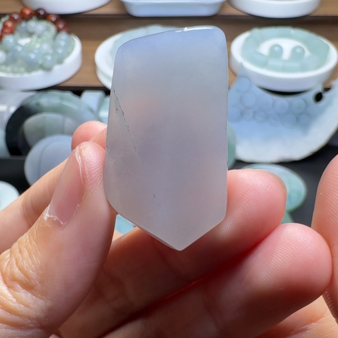 莯***瑶定制翡翠未镶嵌定期葫芦