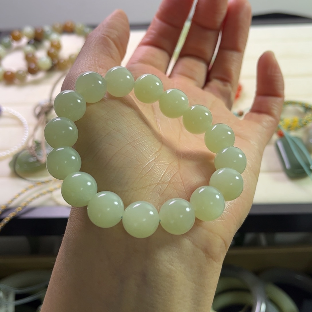 和田玉手链未镶嵌