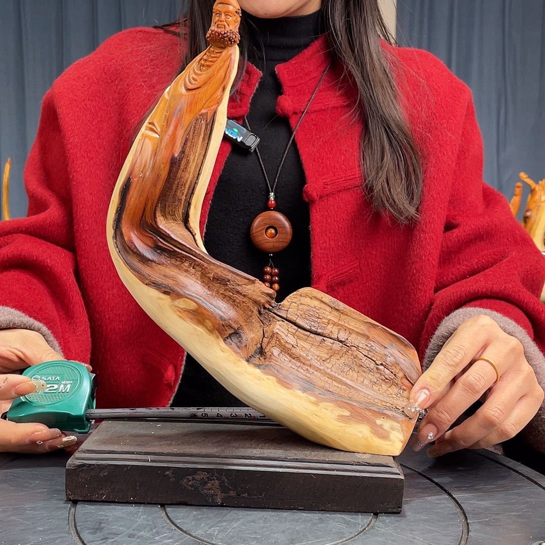 柏木（崖柏）随型艺术根雕