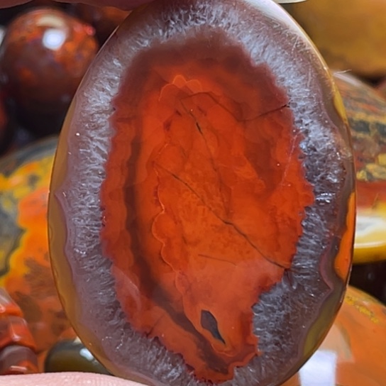 玛瑙/玉髓未镶嵌吊坠