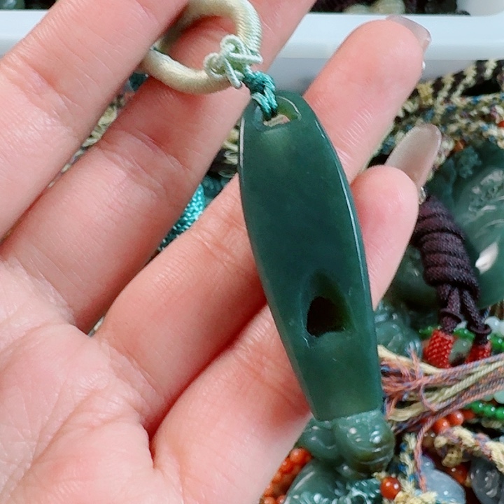 和田玉挂件未镶嵌