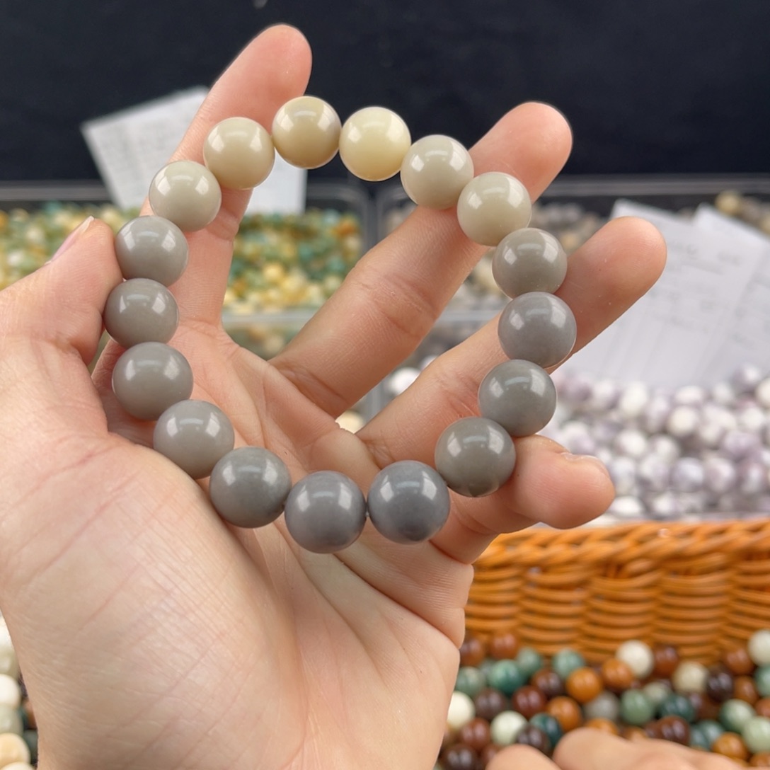 白玉菩提吊坠z 12mm/100+20/芋泥