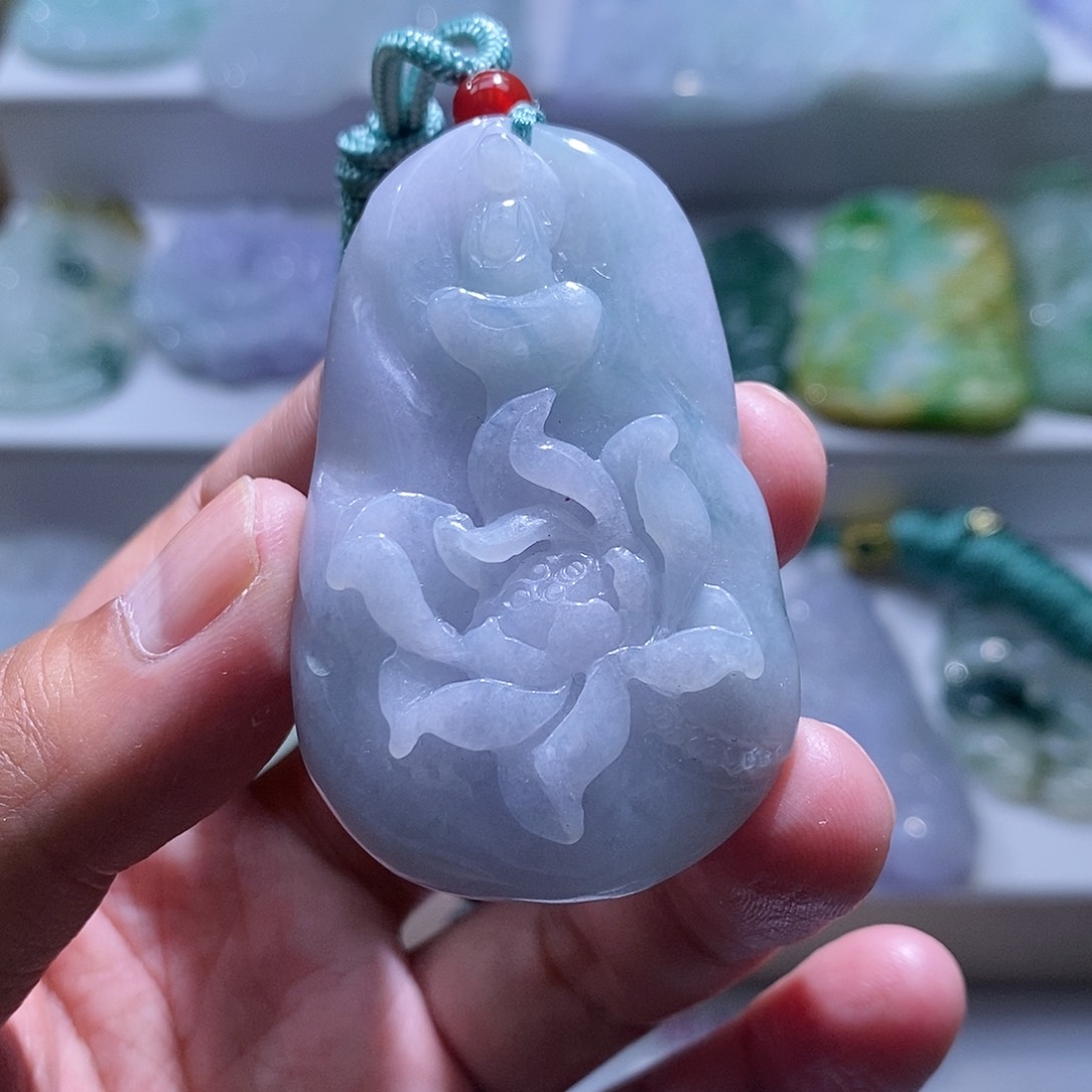 【闪购商品】翡翠颈饰未镶嵌悟道
