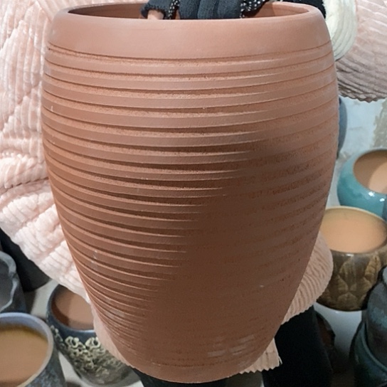 紫砂花盆口21高33，红陶龙蛋