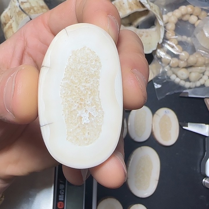 木质类海胖饼子一块