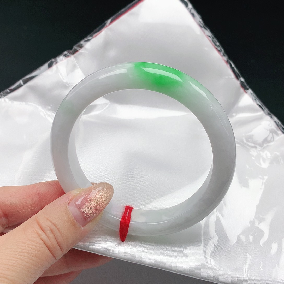 翡翠手镯未镶嵌翡翠164