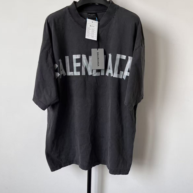 未使用 Balenciaga/巴黎世家 徽标圆领落肩短袖T恤 01559
