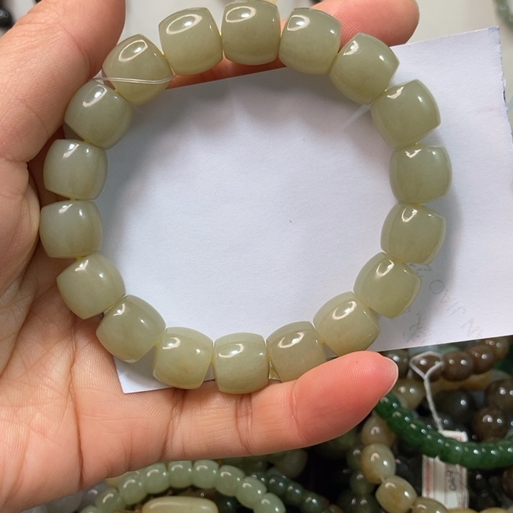 和田玉手串未镶嵌