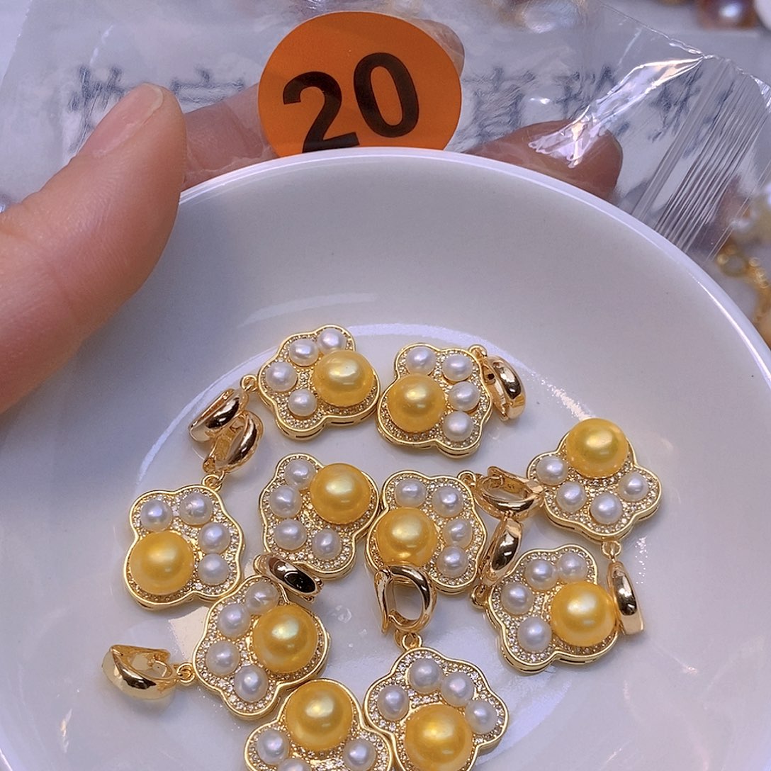 淡水珍珠未镶嵌颈饰