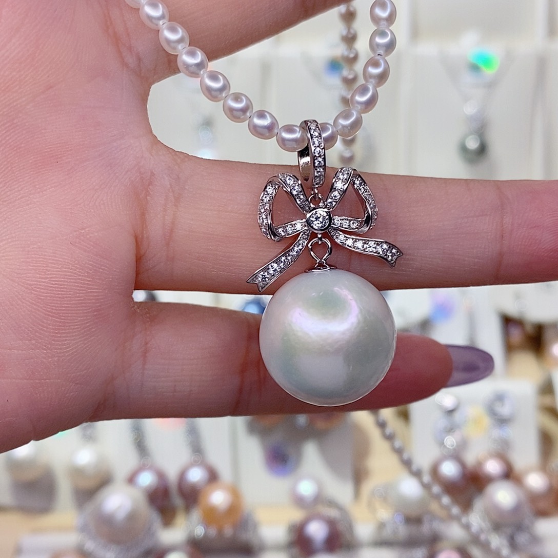 我***人吊坠(赠链)银S925镶嵌淡水珍珠