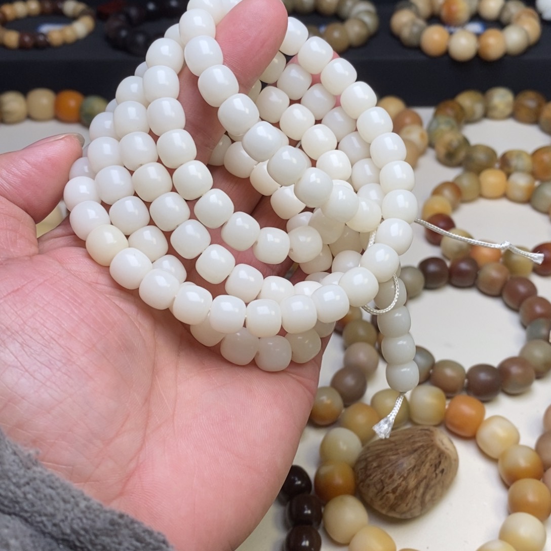 菩提根/象牙果手串1****梦卡11mm老型白色108颗