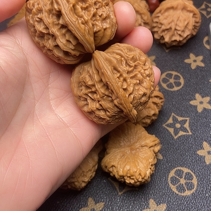 文玩核桃把件四座楼