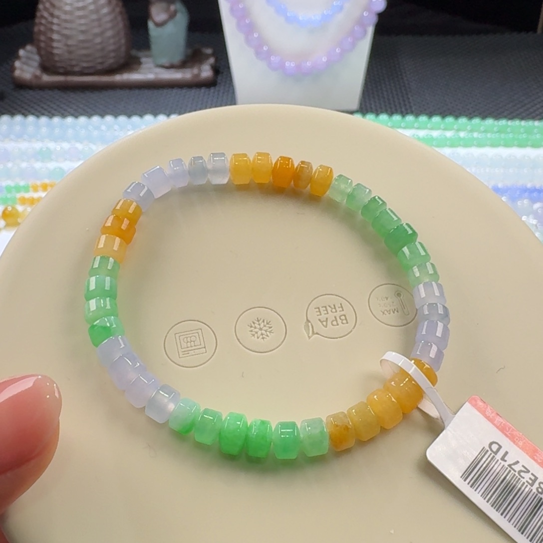 翡翠手链未镶嵌福禄寿三彩桶珠