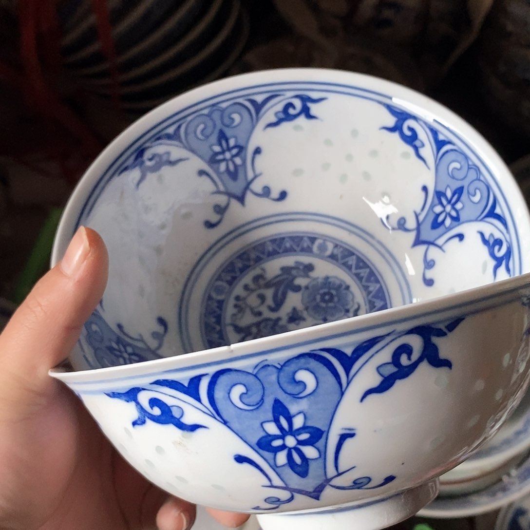 摆件6.5寸青花玲珑瓷碗