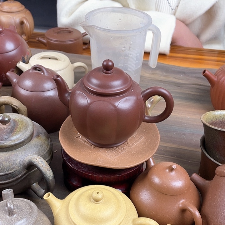 紫砂茶壶处理一把