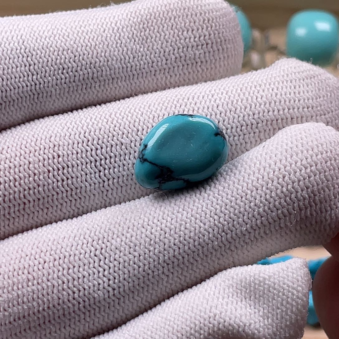 绿松石未镶嵌原矿绿松石