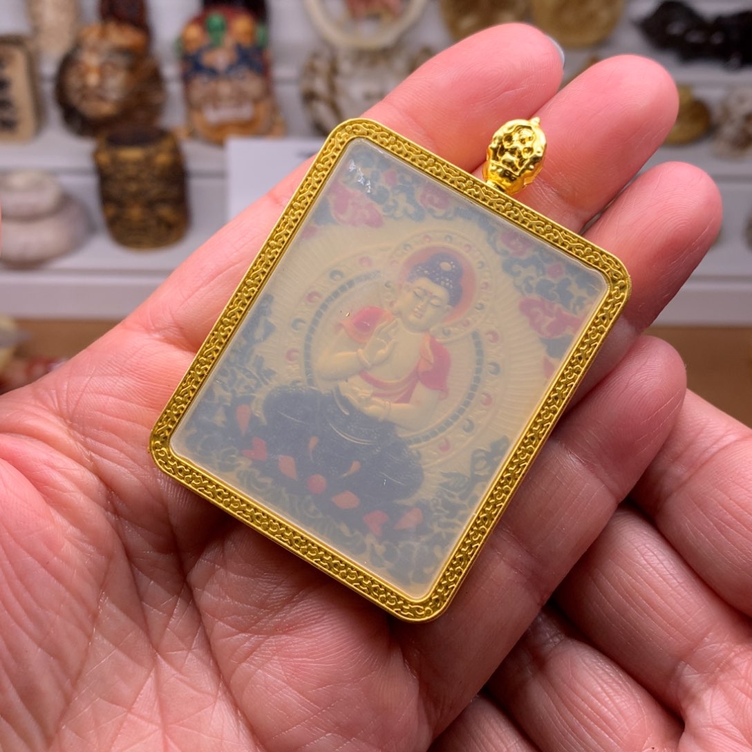 吊坠温*天天都在盘 五爷