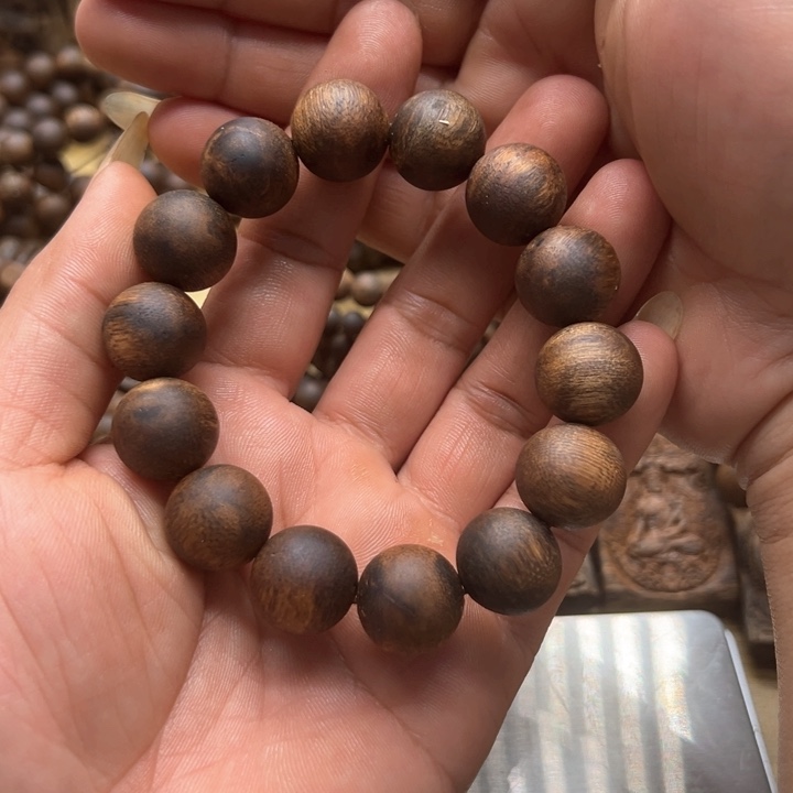 沉香手串白棋楠沉香1.6手串22克