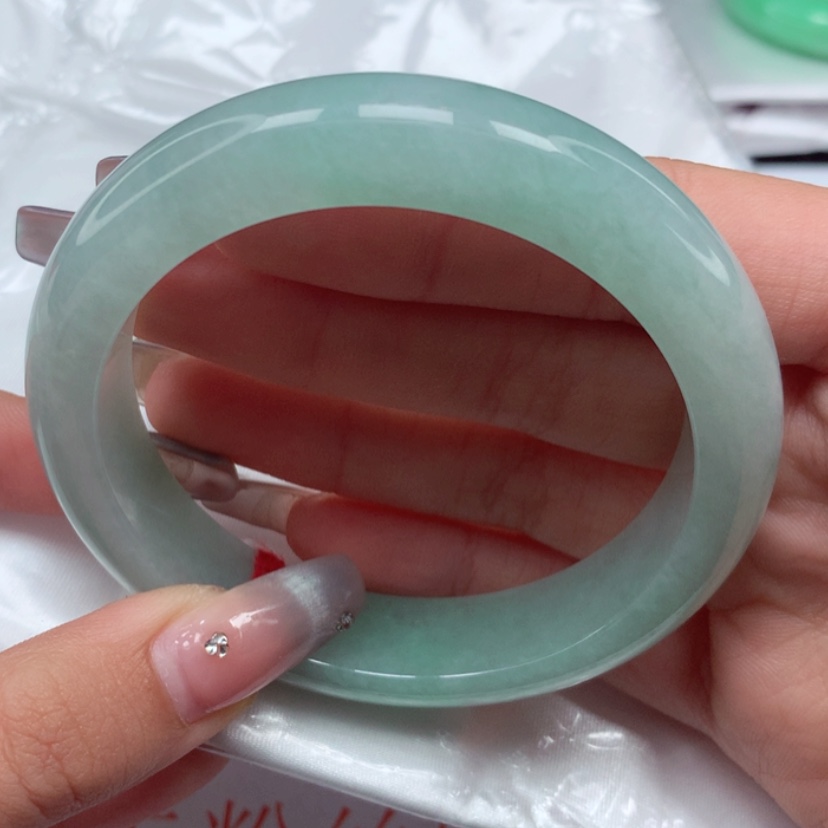 【闪购商品】翡翠手镯未镶嵌58圈