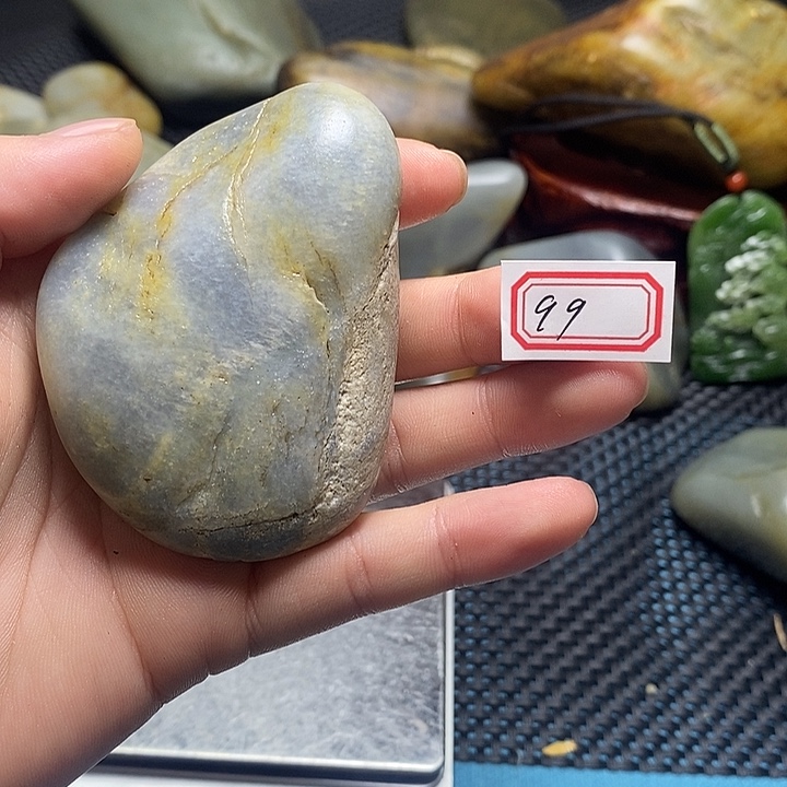 和田玉未镶嵌挂件99