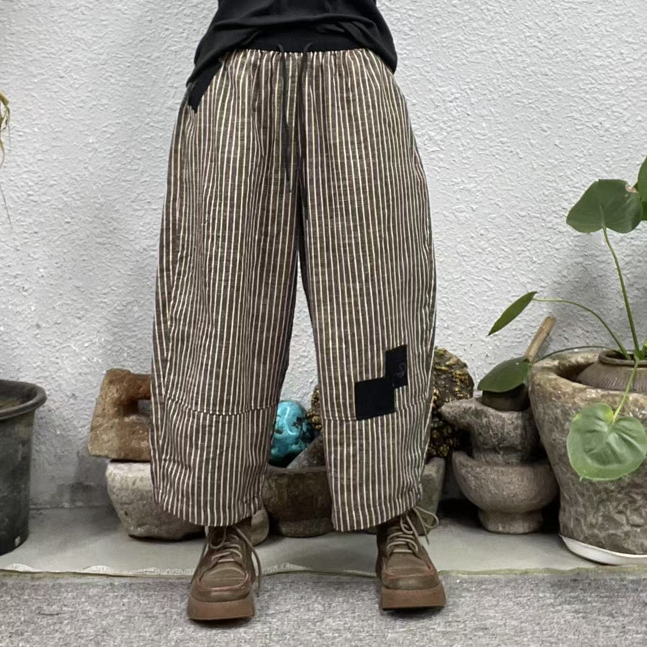 2520竖条纹撞色腰左腿贴两块黑布色织麻休闲裤（长84臀围128脚口52