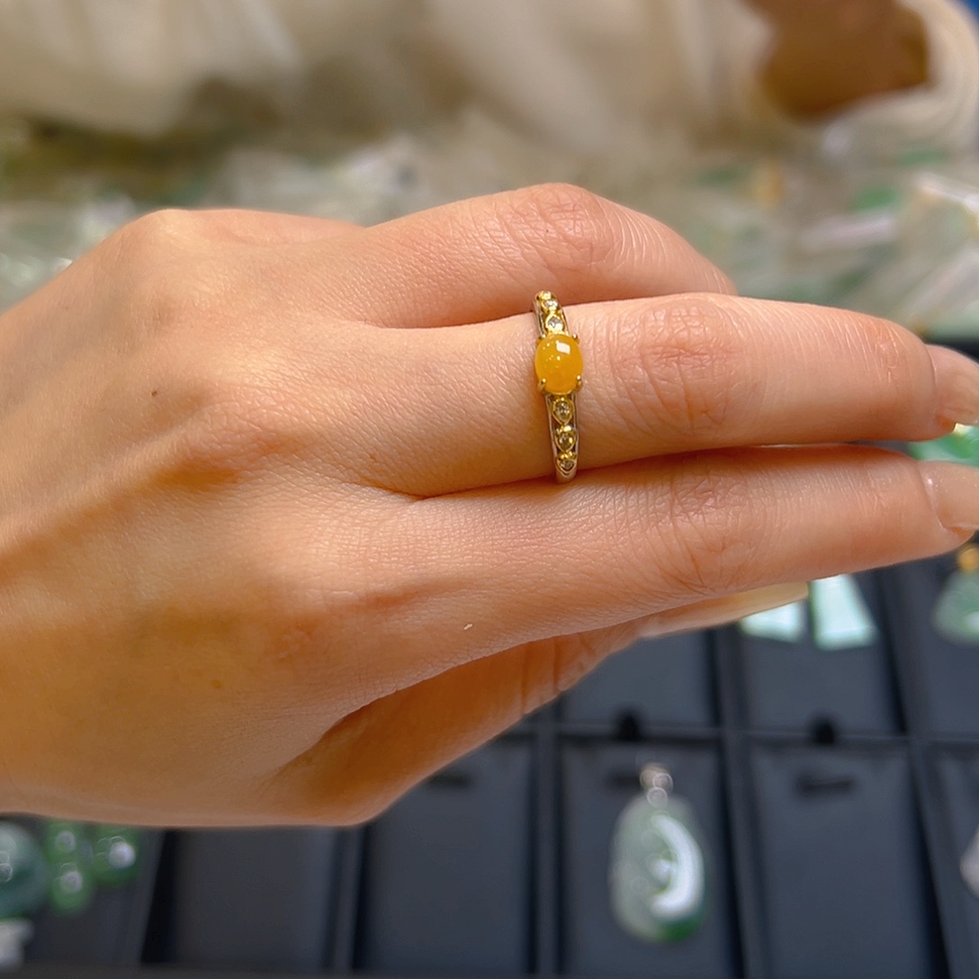 翡翠戒指银S925镶嵌翡翠