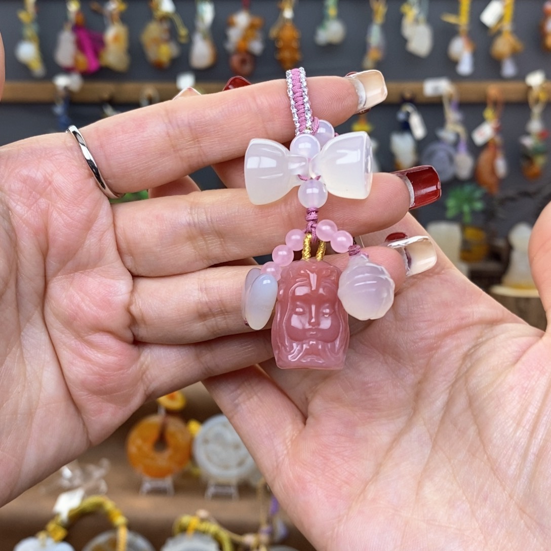 玛瑙/玉髓车挂未镶嵌种**女888888888888