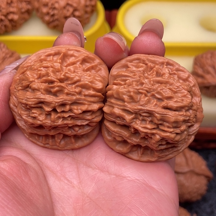 文玩核桃吊坠官**大42楼子