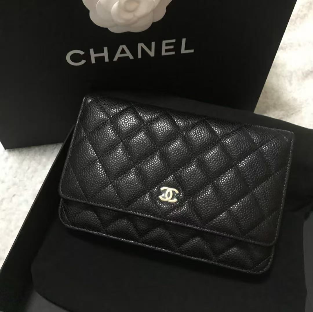 95新 Chanel/香奈儿 任意门奢品/香奈儿黑银荔枝牛发财挎包/98新