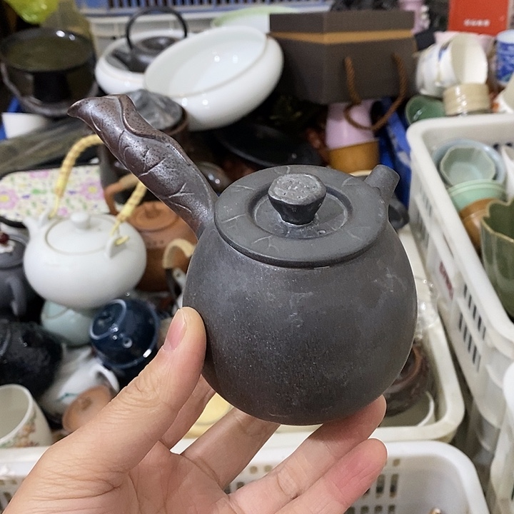 陶瓷艺术品及陶瓷制品