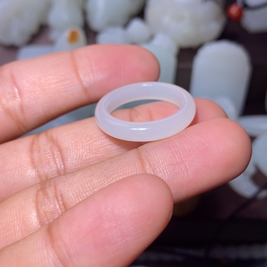 和田玉戒指未镶嵌