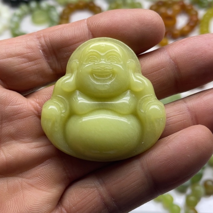 蛇纹石玉吊坠未镶嵌