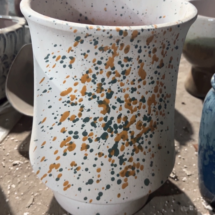 红陶瑕疵20-30一个