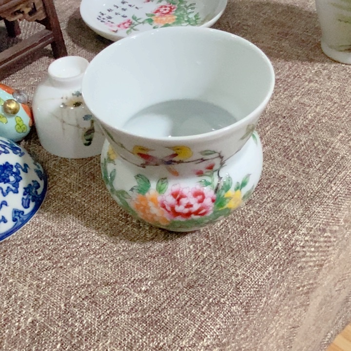 瓶用****3景德镇陶瓷学院美术