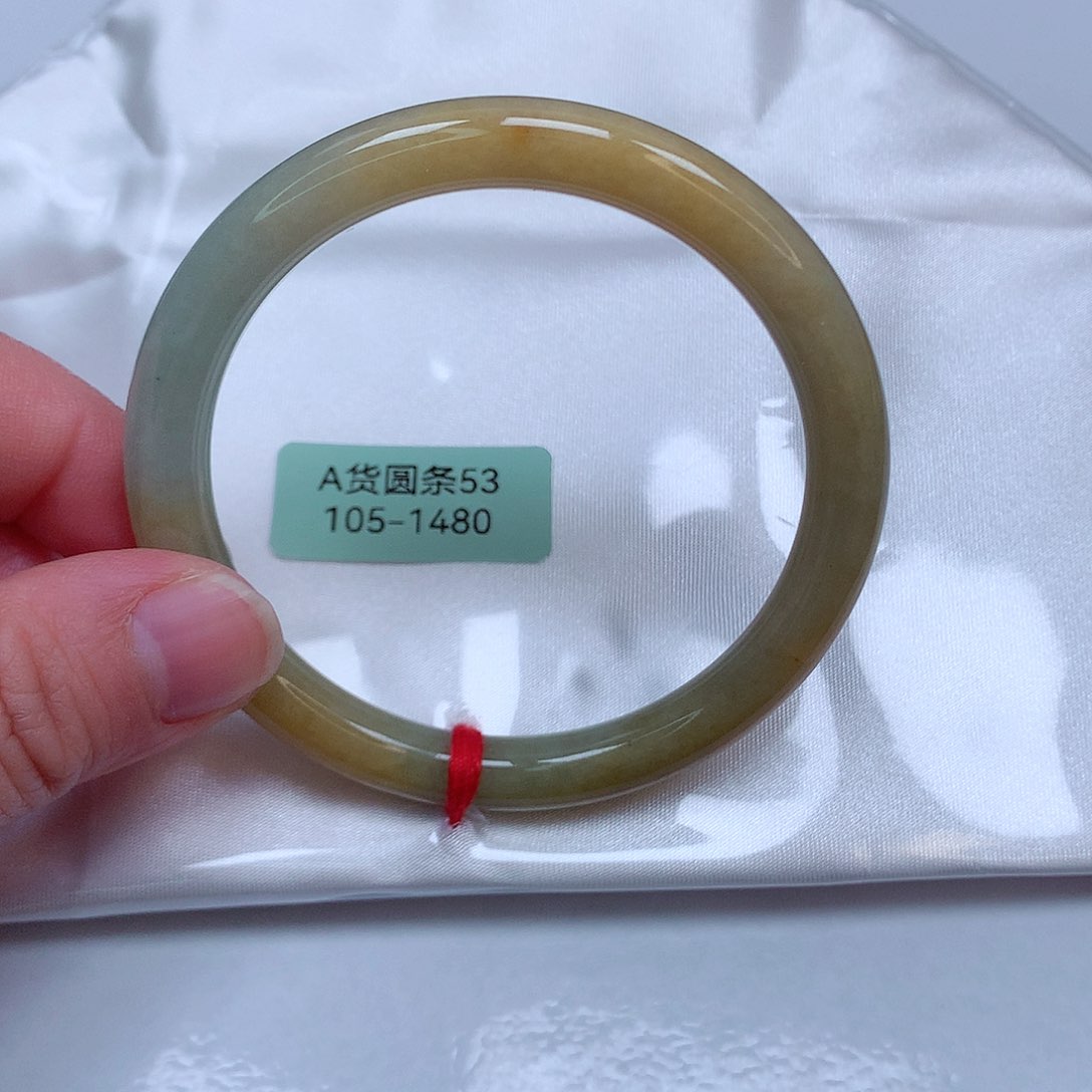 翡翠手镯未镶嵌105号