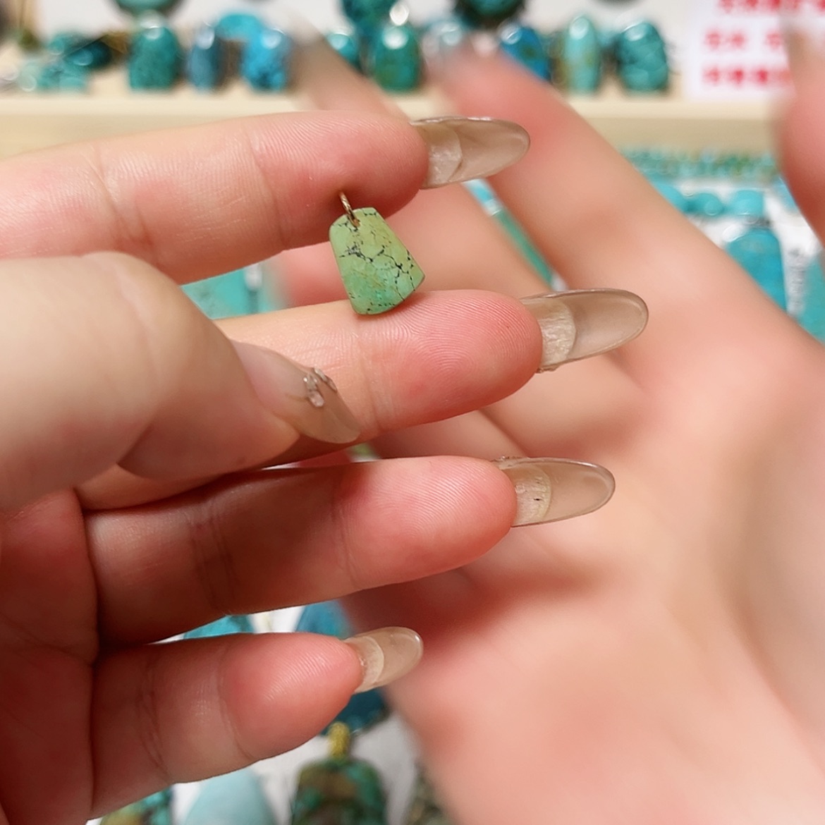 【闪购商品】未镶嵌南红玛瑙珠宝奇石