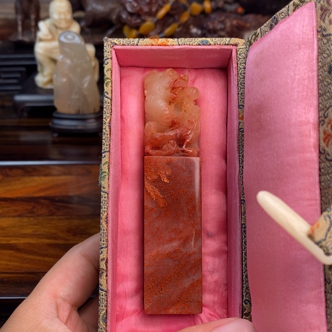 只****师寿山石收藏作品石
