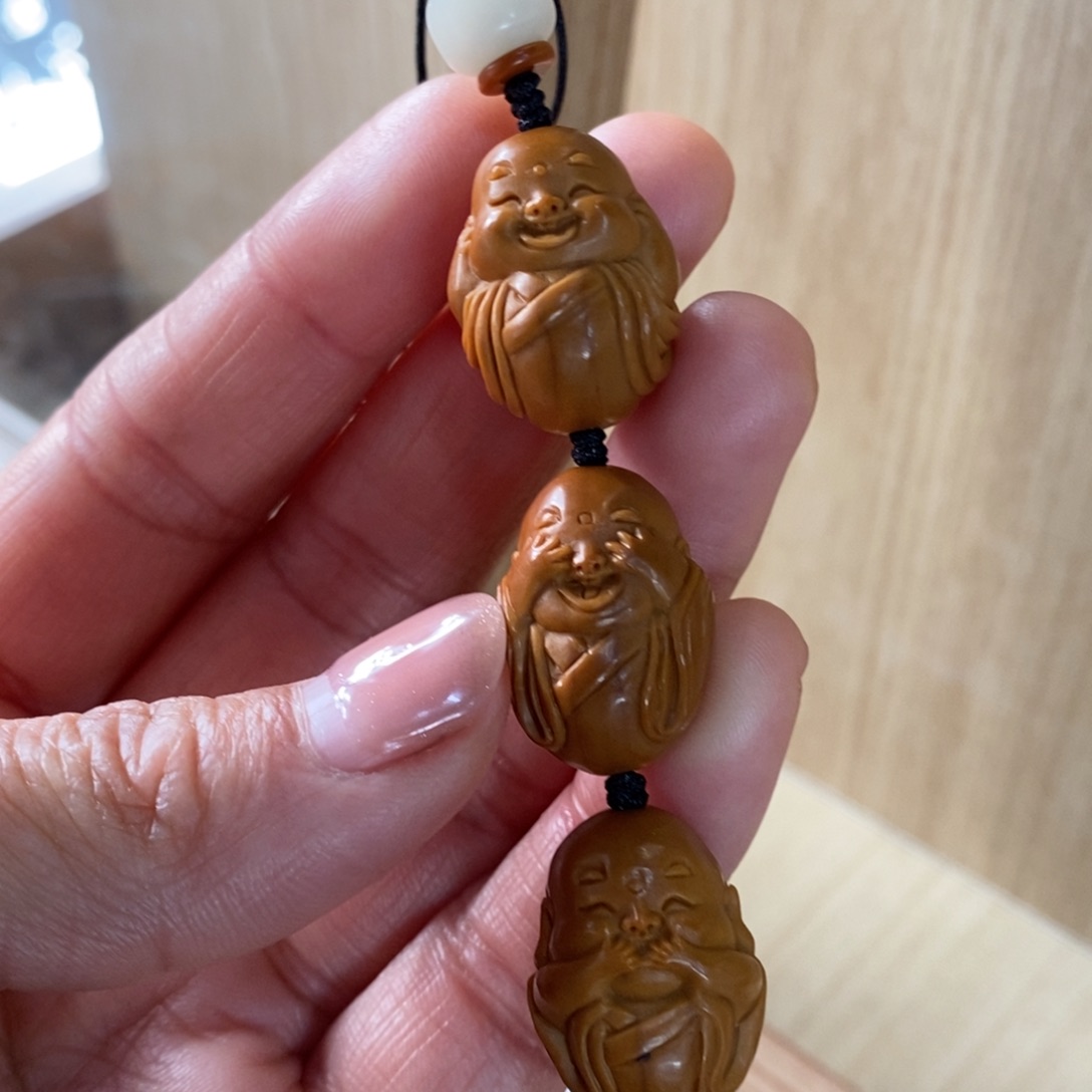 橄榄核吊坠三不和尚