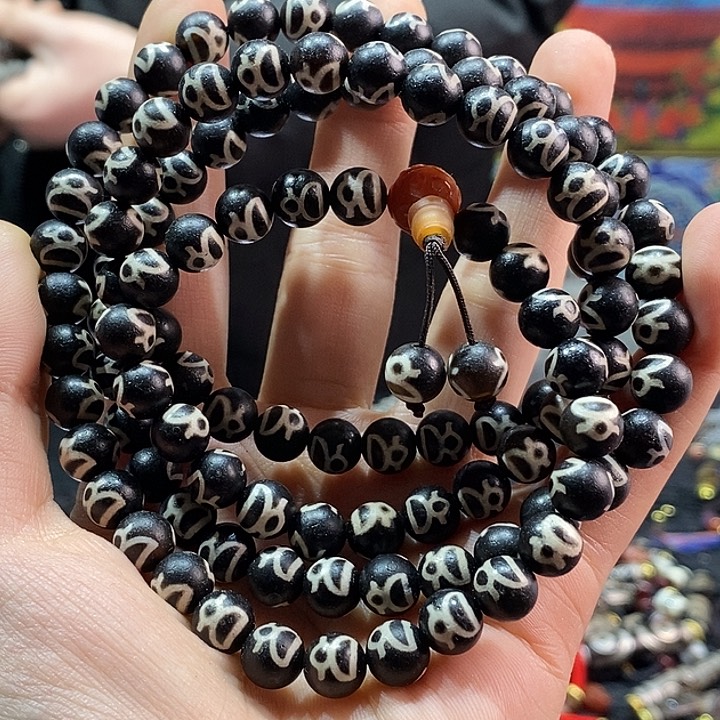 玛瑙/玉髓手串合金77