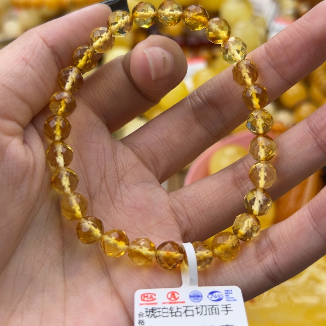 琥珀珠宝奇石未镶嵌
