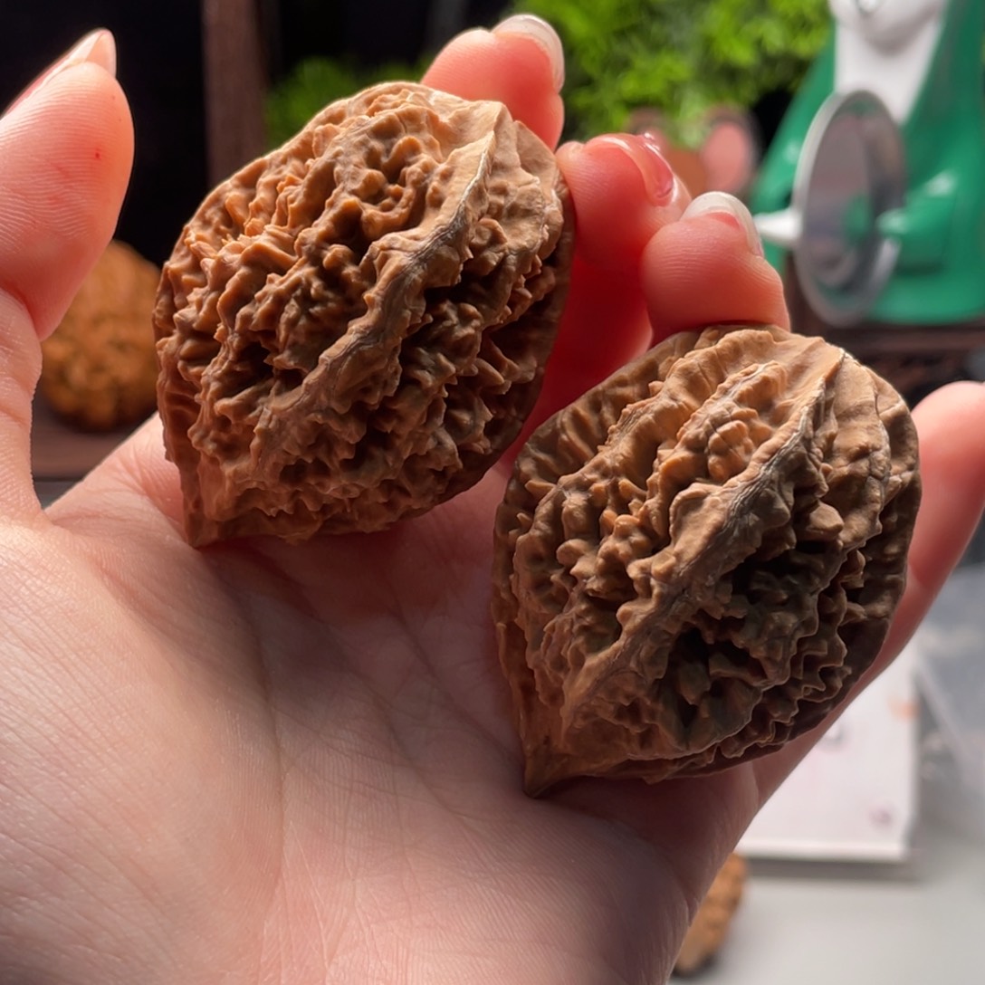 文玩核桃把件小楸千70