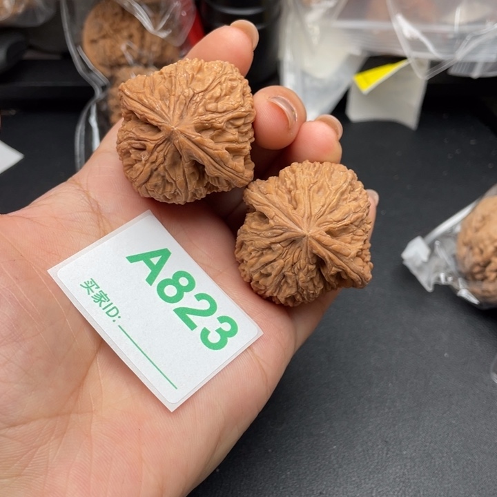 文玩核桃吊坠核桃